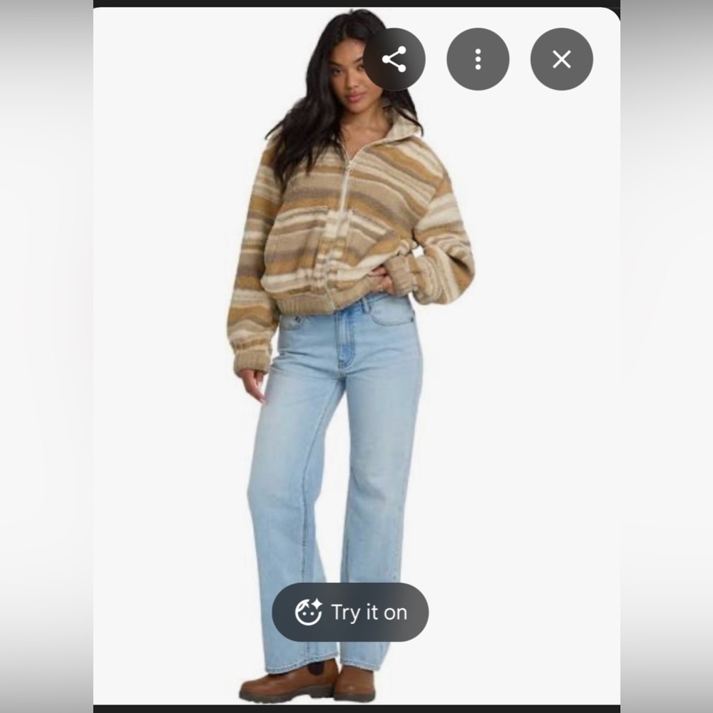 Billabong Fleece Jacket in Tan and Cream